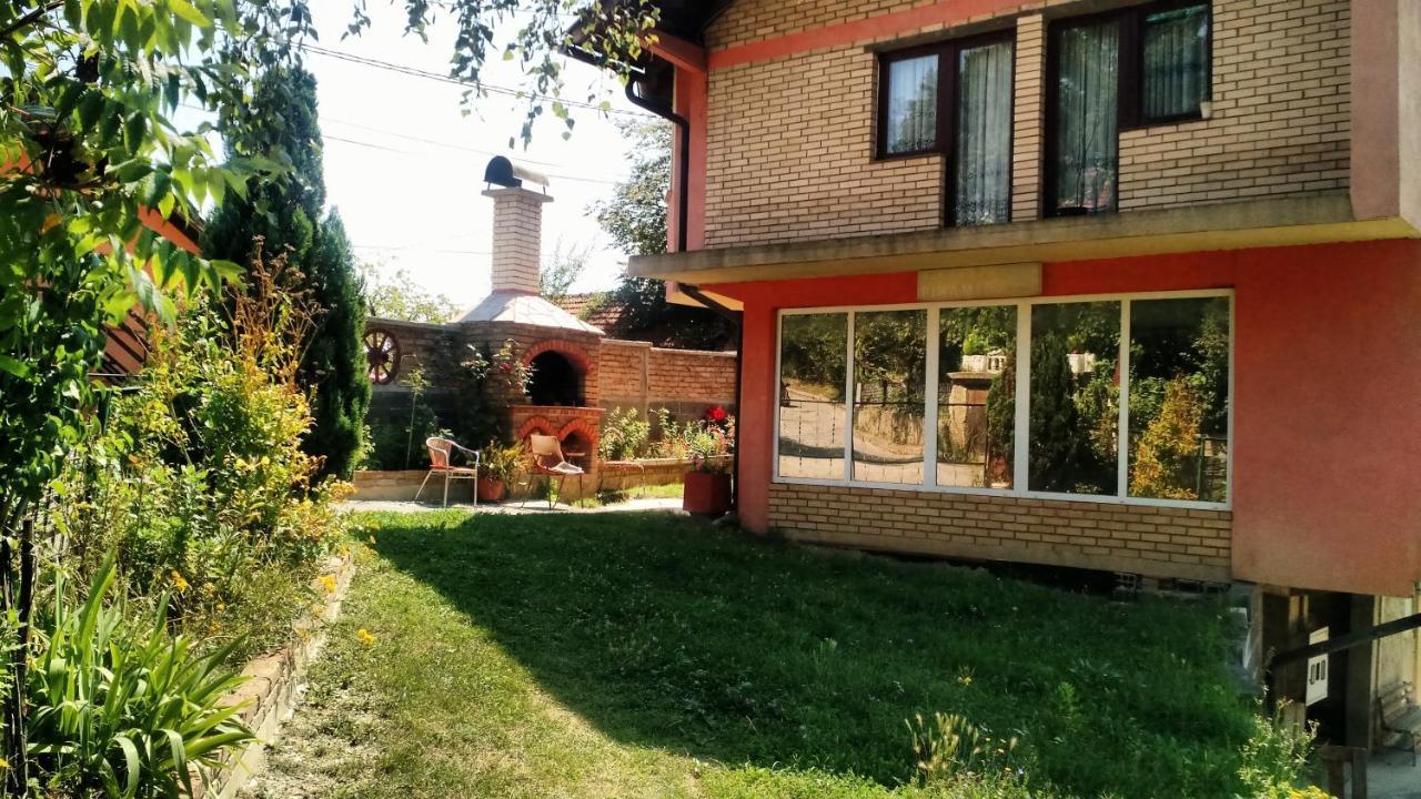 Apartman House Annesa SJJ Eksteriør bilde
